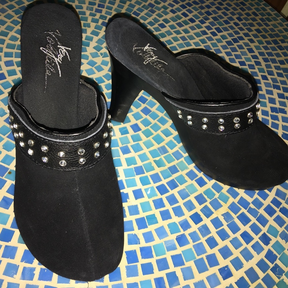 Very Volatile Black Jersey Heels